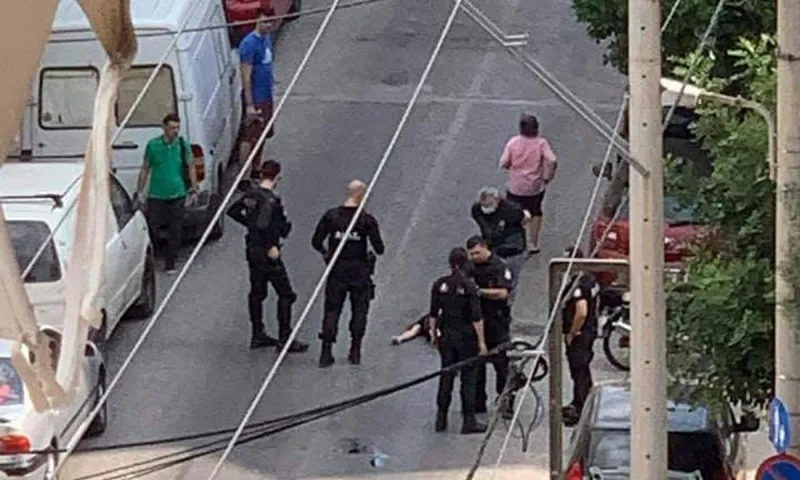 Σεπόλια: «Απομάκρυναν» περιπολικό το οποίο ενεπλάκη σε τροχαίο; - Απίστευτη καταγγελία
