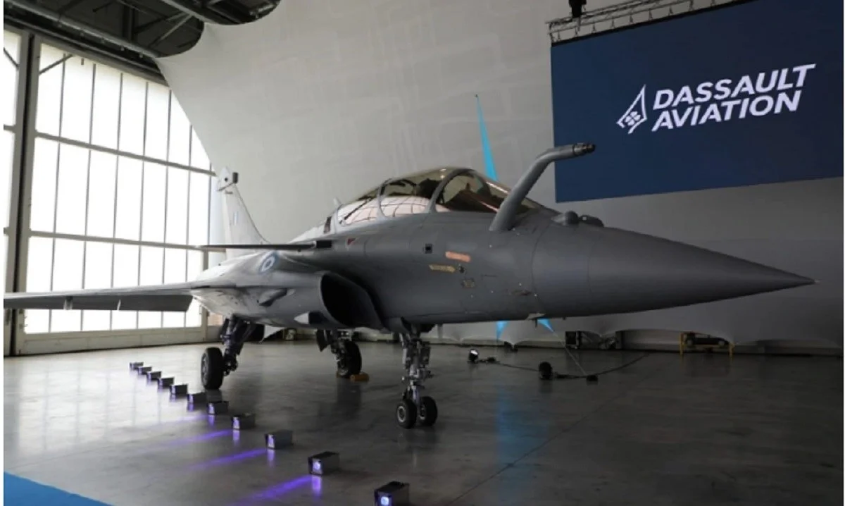 Αυτό είναι το πολυαναμενόμενο πρώτο Rafale 4ης γενιάς που παρέλαβε η Ελλάδα