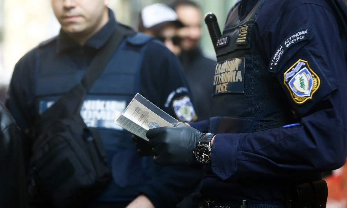 Παγκράτι: Άγριο έγκλημα - 74χρονη στραγγάλισε τον άνδρα της τον Νοέμβριο και την κατάλαβαν τώρα!