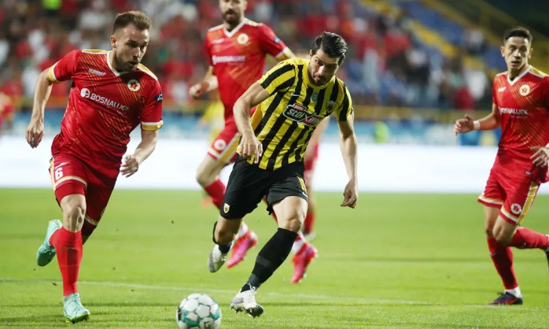 Βελέζ-ΑΕΚ 2-1: Σαν να μην πέρασε μια μέρα...