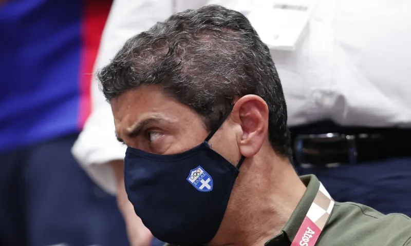 Αυγενάκης: Διέγραψε σχόλιο σκοποβόλου που του ασκούσε κριτική! - Δείτε τι έγραφε