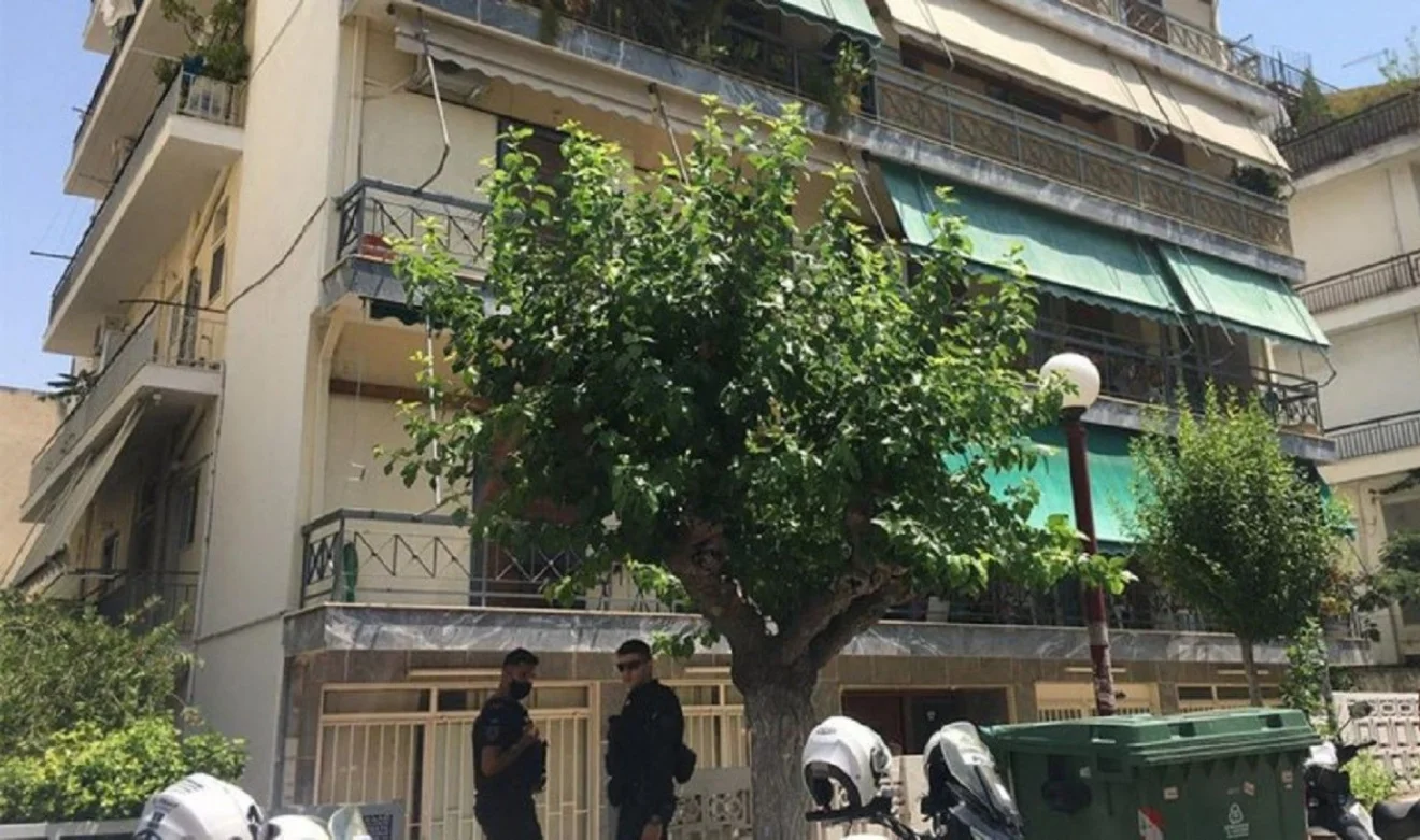 Έγκλημα στη Δάφνη: Δύο μαχαιριές με μαχαίρι 28 εκατοστών