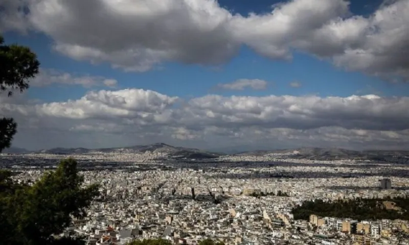 Καιρός - Καύσωνας: Έρχονται βροχές και καταιγίδες - Έκτακτο δελτίο επιδείνωσης της ΕΜΥ