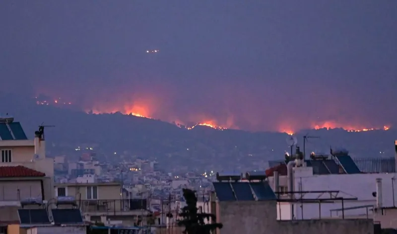 Φωτιές: Έπιασαν και άλλον ύποπτο εμπρηστή στην Πετρούπολη