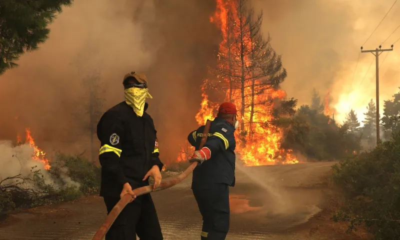 Φωτιά - Εύβοια: Σε κίνδυνο οι Καματριάδες - 9η μέρα καταστροφής