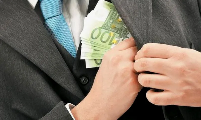 Προσοχή: Μεγάλες απάτες με δήθεν βοήθεια σε πυρόπληκτους
