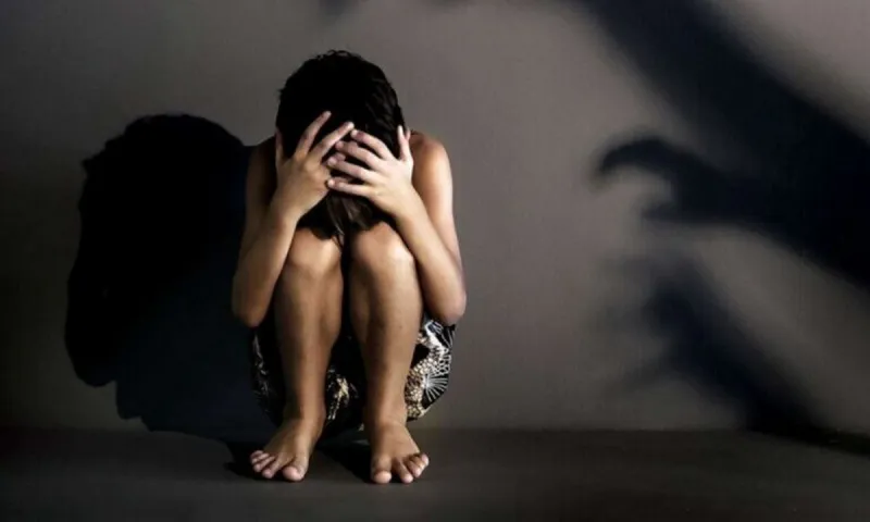 Hθοποιός βρίσκεται στο στόχαστρο για 10 βιασμούς και παιδεραστία