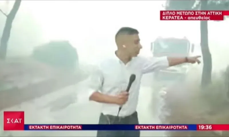 Φωτιές: Ρεπόρτερ του ΣΚΑΙ «έφαγε» όλο το νερό από ρίψη καναντέρ! (video)