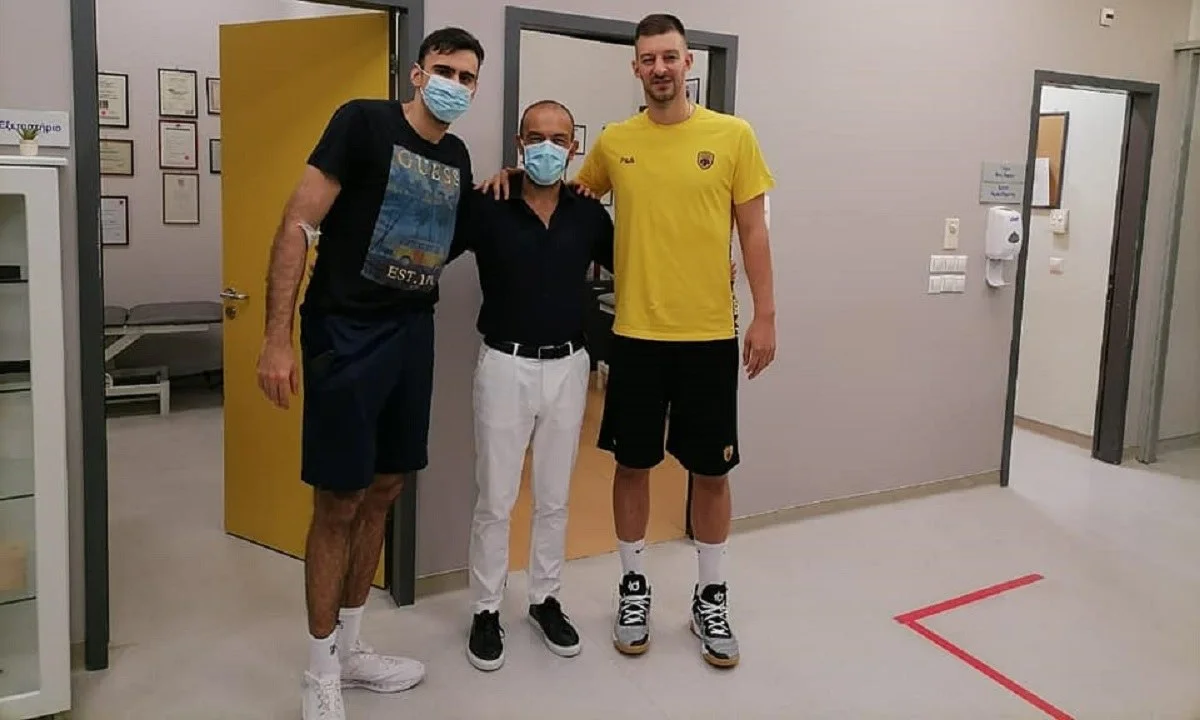 ΑΕΚ: Στην Αθήνα και ο Γέλοβατς (Pics+Vid)