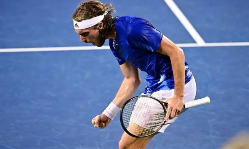 Στέφανος Τσιτσιπάς: Στους «16» του Cincinati Open