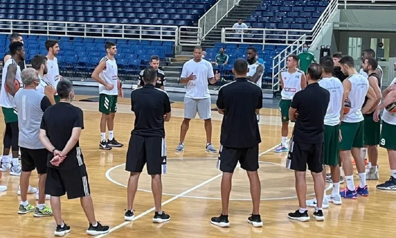Παναθηναϊκός: Ο Μάικ Μπατίστ επέστρεψε στο ΟΑΚΑ!