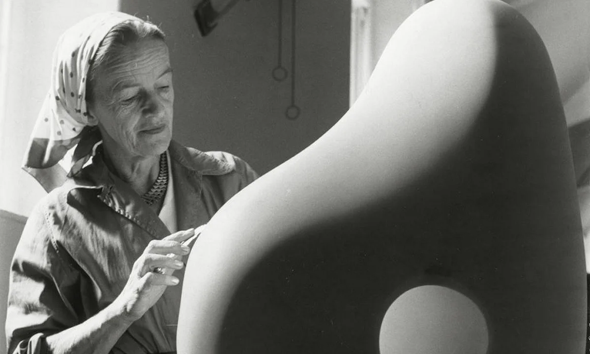 Σαν Σήμερα 25 Αυγούστου: Η Google τιμά την γλύπτρια Barbara Hepworth