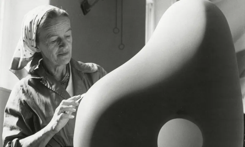 Σαν Σήμερα 25 Αυγούστου: Η Google τιμά την γλύπτρια Barbara Hepworth