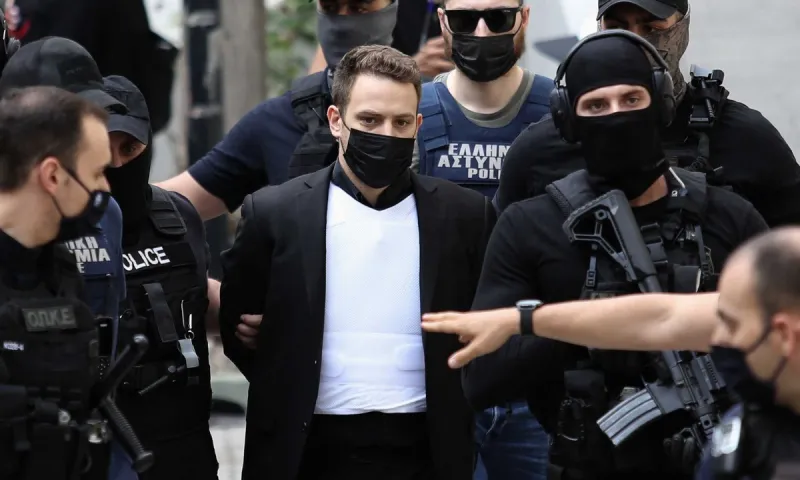 Γλυκά Νερά: Mυστικό τηλεφώνημα φέρνει την ανατροπή