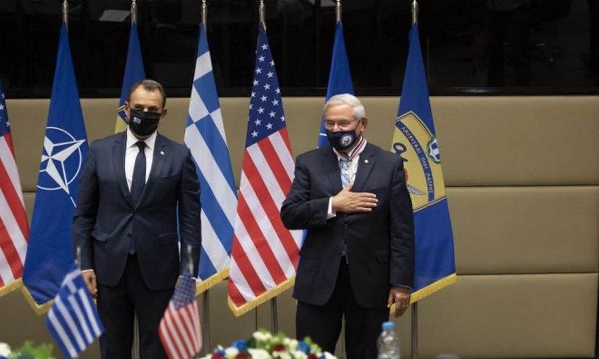 Ρόμπερτ Μενέντεζ: «Ζήτω η Ελλάς»