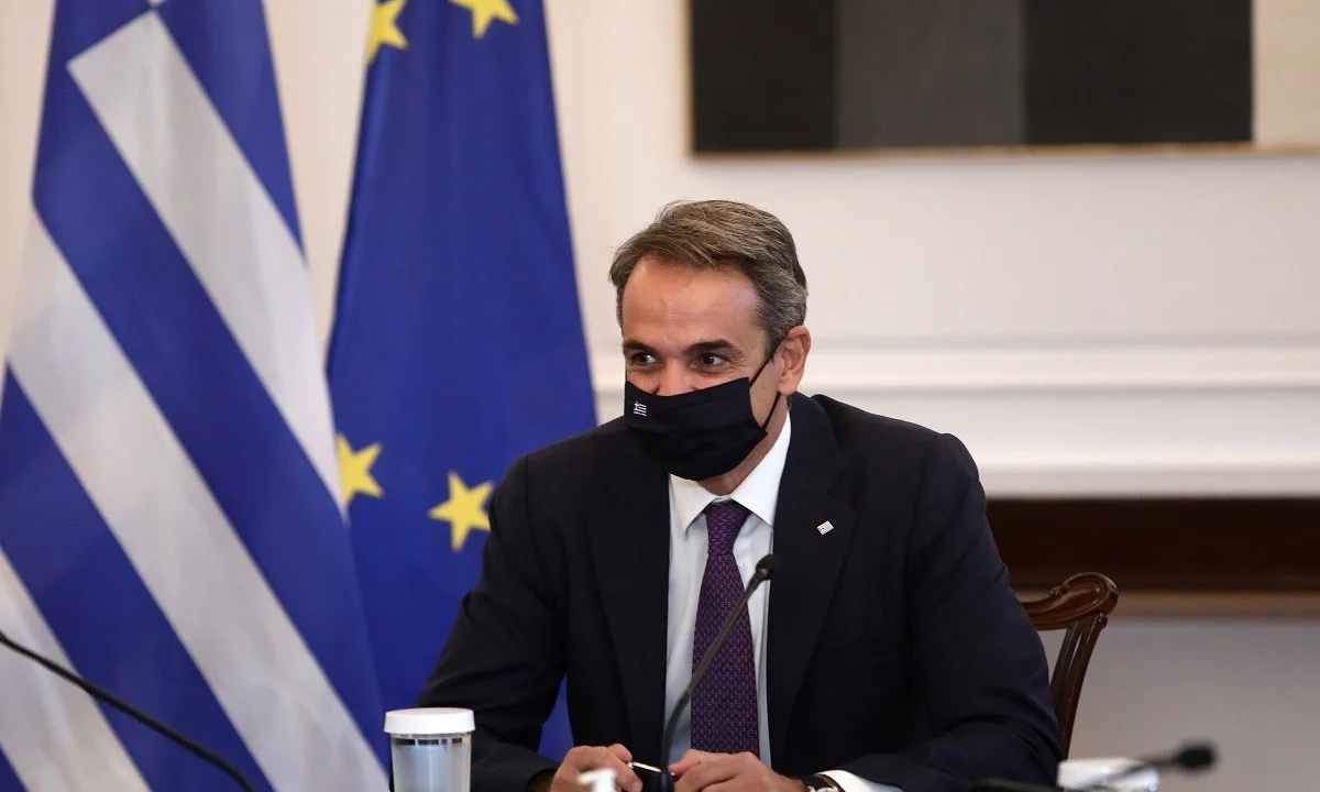 Ανασχηματισμός: Σε αναμμένα κάρβουνα υπουργοί και βουλευτές