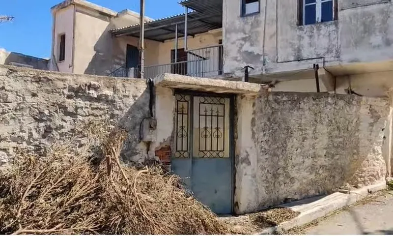 Κυπαρισσία - Θρίλερ: Είχαν τσιμεντώσει το πτώμα μιας γυναίκας