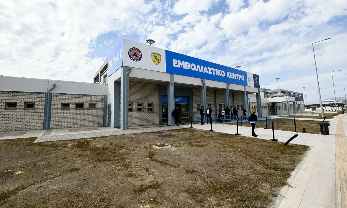 Koρονοϊός: Κλείνει το Μέγα εμβολιαστικό κέντρο στην Πάτρα - Δεν πάει κανείς