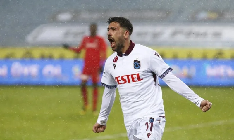 Transfer Gossip – Μπακασέτας: Οι μισές ομάδες της Ευρώπης τον έχουν στη λίστα τους, η Τραμπζονσπόρ έχει βάλει απίστευτη ρήτρα