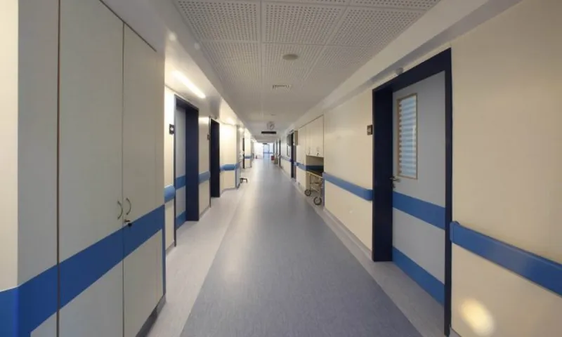 Απαγορευτικές οι εξετάσεις για τους Έλληνες λόγω κόστους και έλλειψης νοσοκομείων