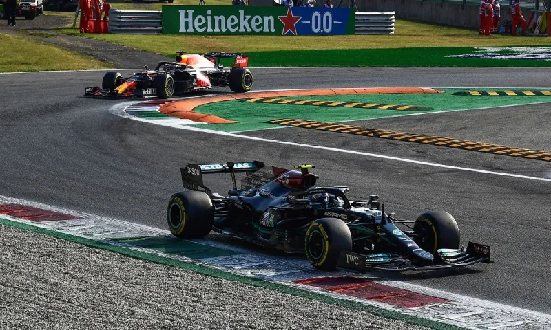 Formula 1: Πρωτιά Μπότας στο sprint, αλλά η pole position στον Φερστάπεν