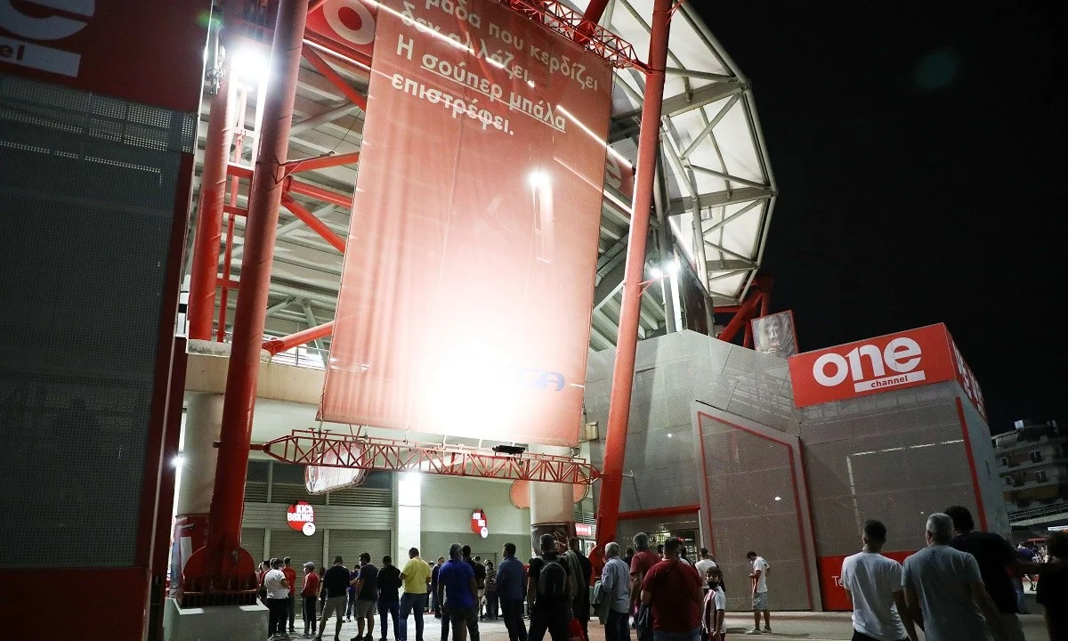 Super League 1: Η πρεμιέρα έφερε αρκετές… επισκέψεις!