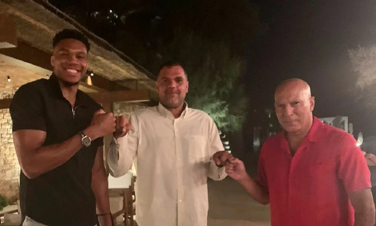 Δημήτρης Παπανικολάου: Συγκλονίζει με την αποκάλυψη του για το σύνδρομο Άσπεργκερ