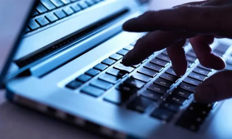 Απάτη με πλαστογραφημένα e-mail - Προσοχή συνεχίζεται