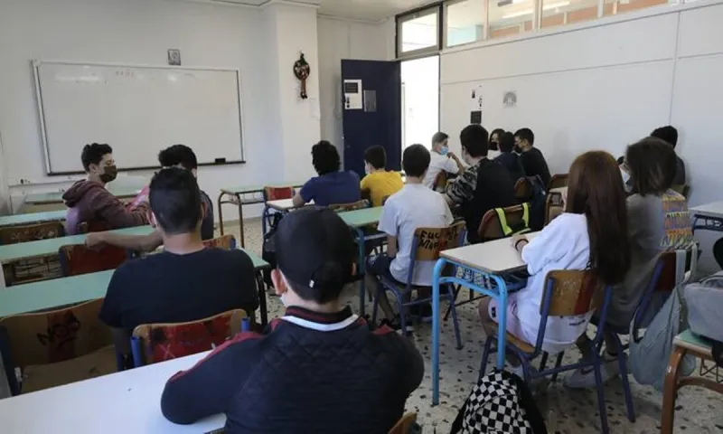 Σχολεία: Μπάχαλο με τα τεστ σε περίπτωση κρούσματος - H κυβέρνηση τα υπολογίζει... με το μέτρο!