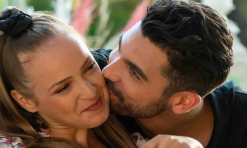 The Bachelor: Η Βίβιαν ερωτεύτηκε τρελά και δεν... άντεξε - Το «μαρτύρησε» στο Instagram! (pic)
