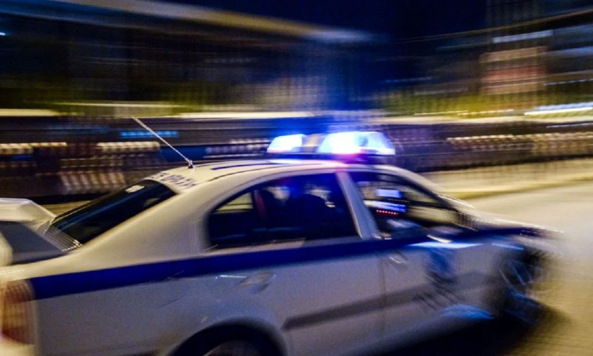 Πάτρα: 38χρονος με γυναίκα και πεθερά διακινεί ναρκωτικά - Μπαινοβγαίνει στις φυλακές