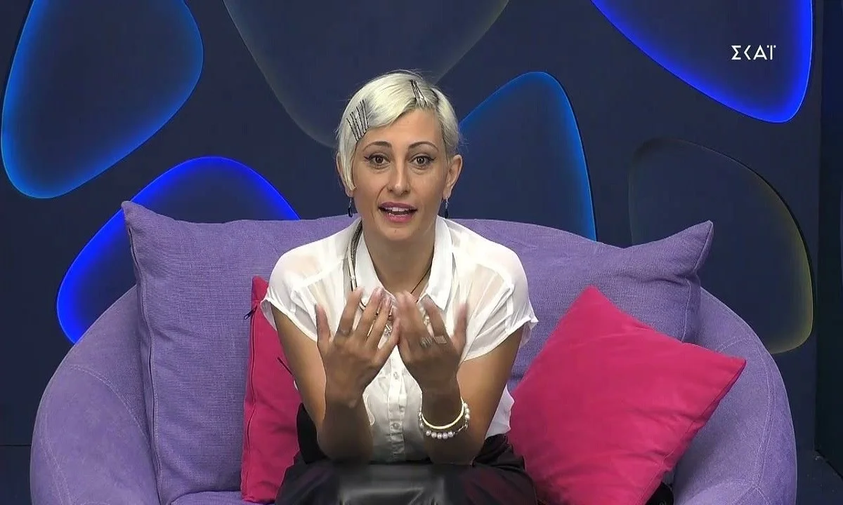 Big Brother: «Καθάριζα τουαλέτες και έτρωγα εκεί τα λεφτά μου» - Άγριο ξέσπασμα από τη Σοφία!