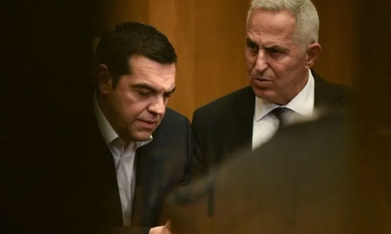 Aποστολάκης: Στο ξενοδοχείο του Τσίπρα μετά την ΔΕΘ - Μιλάνε για όλα;