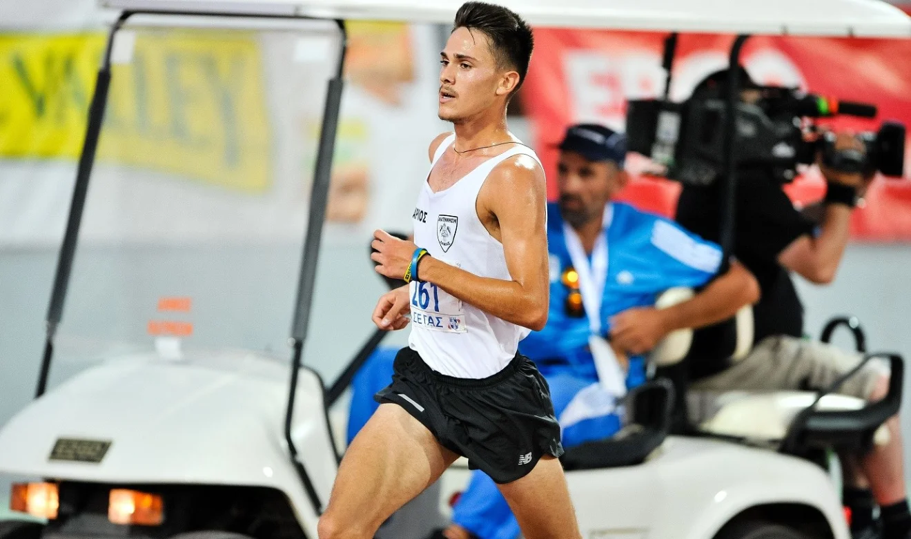Ο Αναγνώστου χαλαρή νίκη στο Lamia Night Run και ετοιμάζεται για το Δουβλίνο