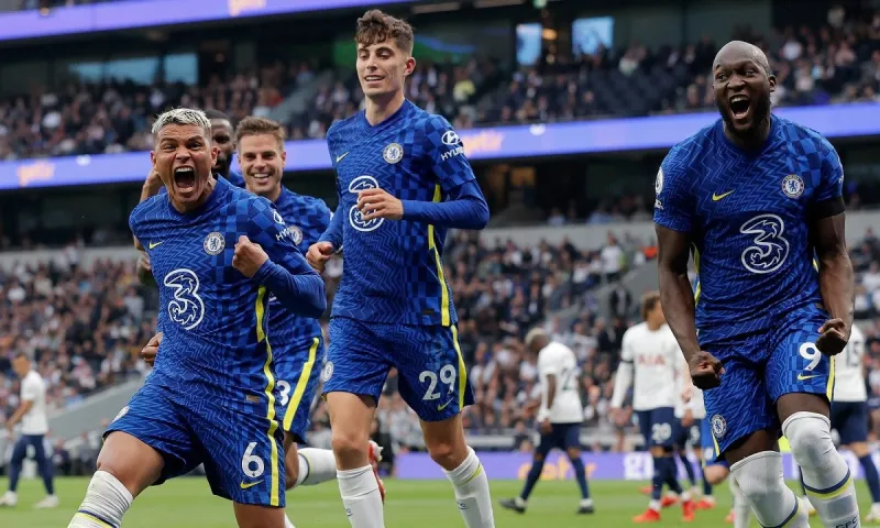 Τότεναμ - Τσέλσι 0-3: Επιβλητική εμφάνιση και κορυφή