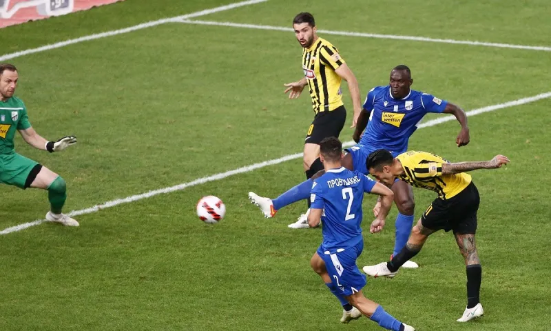 Super League – Βαθμολογία: Στην κορυφή ΑΕΚ και Ολυμπιακός