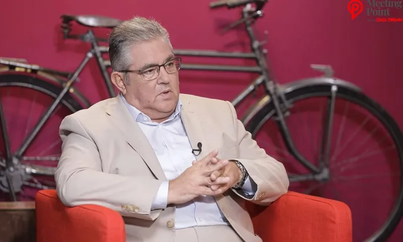 Κουτσούμπας: Ο Μητσοτάκης μου ζήτησε να κλείσω τα στόματα του κόσμου στην κηδεία του Μίκη Θεοδωράκη
