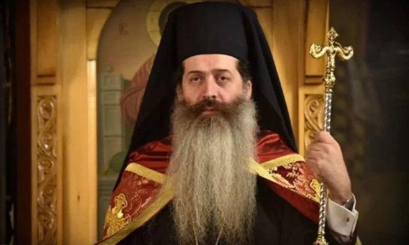 Υπό το βλέμμα του Μητροπολίτη Συμεών το Λαμία - Παναιτωλικός