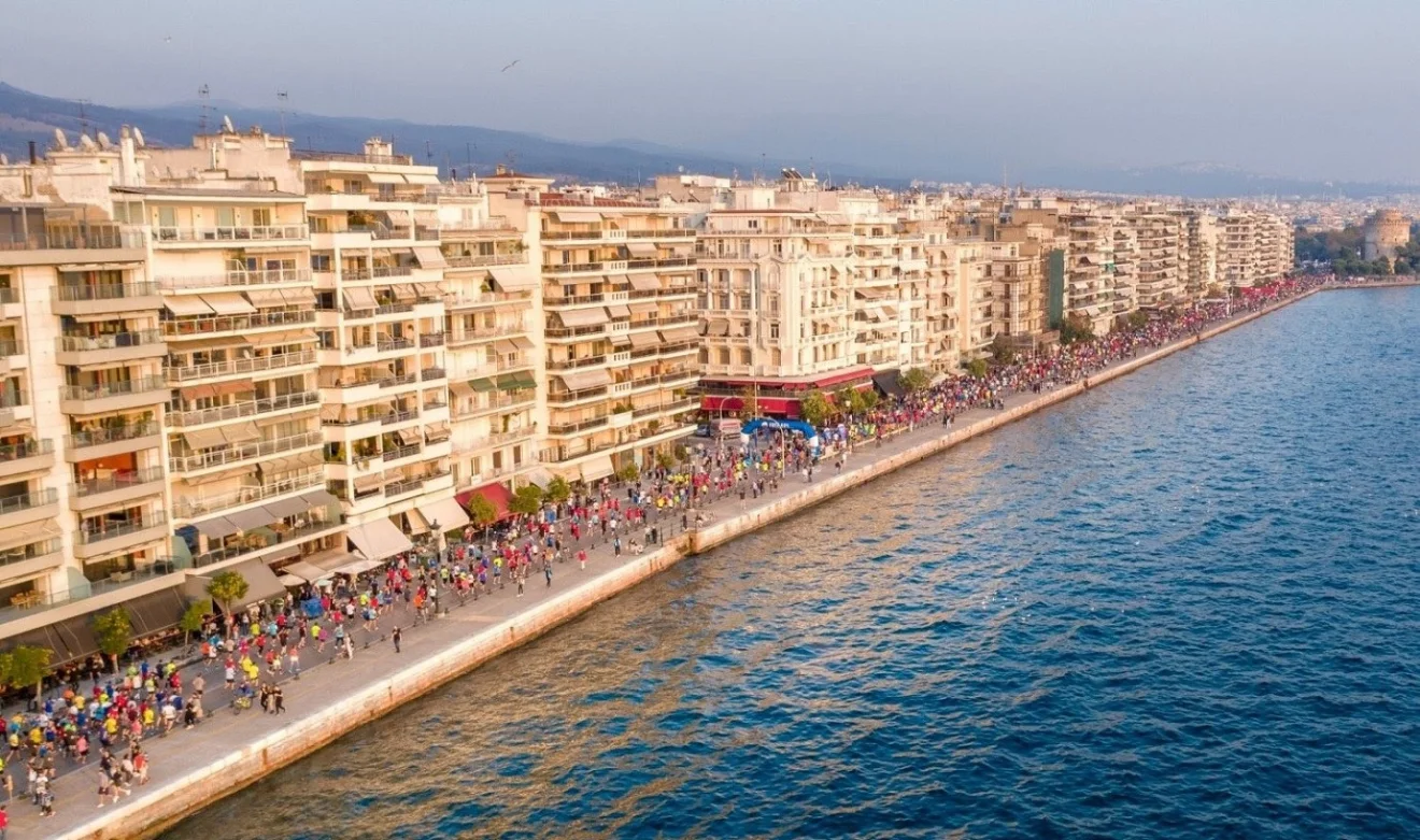 Διπλή γιορτή στη Θεσσαλονίκη, μεταφέρθηκε ο Νυχτερινός Ημιμαραθώνιος