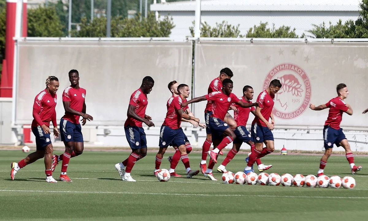 Ολυμπιακός: Η αποστολή για την Φενέρμπαχτσε - Τι γίνεται με τον Εμβιλά
