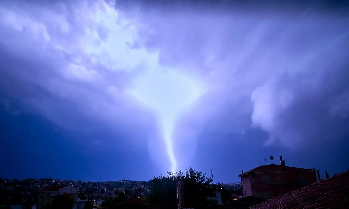 Καιρός - Πέμπτη 30/9: Έρχονται βροχές και πτώση της θερμοκρασίας  - Δείτε σε ποιες περιοχές