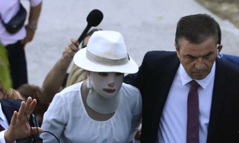 Βιτριόλι: Ώρα κατάθεσης για την Ιωάννα Παλιοσπύρου - Θέλει να δει την κατηγορούμενη
