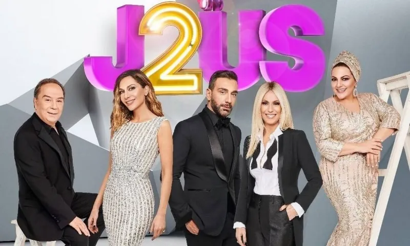 J2US: «Καμπανάκι» για το show λίγες ώρες πριν την έναρξη - Βγάζει... λαγούς από το καπέλο ο Κοκλώνης