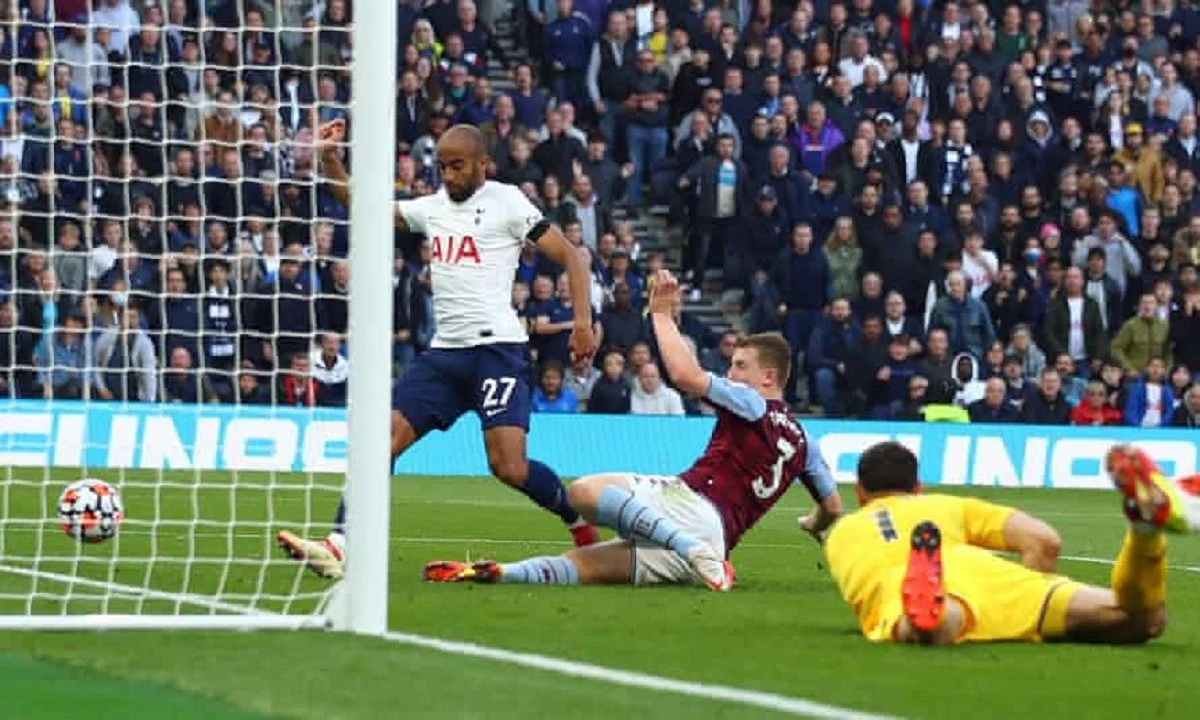 Premier League: Ξεκόλλησε η Τότεναμ, αλλά όχι η Λέστερ