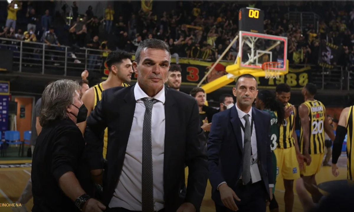 Ο Μιχάλης Ρωμανίδης