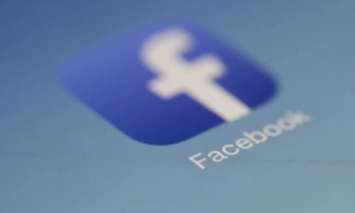 Facebook: Θα ξαναπέσει;