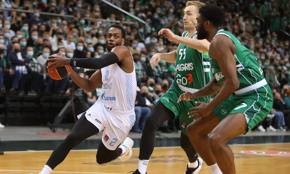Euroleague- Τζόρνταν Λόιντ
