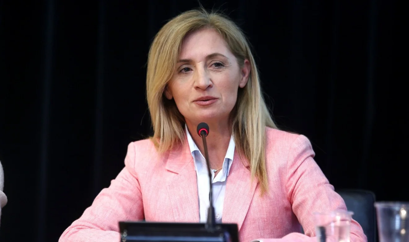 Η Μαρία Πολύζου έχει γράψει τη δική της ιστορία στον ελληνικό στίβο και στο αγαπημένο της αγώνισμα τον Μαραθώνιο, που ασχολείται μέχρι σήμερα.