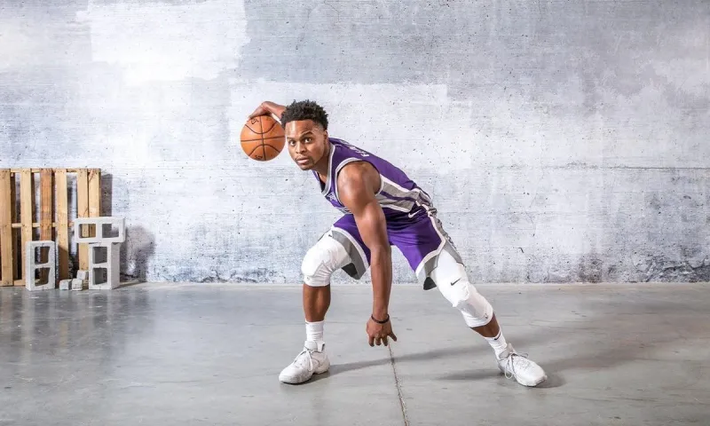 Όταν ο άσημος Φερέλ προκάλεσε την Yogi Mania στο NBA (Vid)