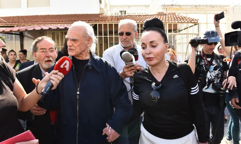 Καταγγελία από την ξαδέρφη του Τσοχατζόπουλου: «Η Βίκυ Σταμάτη τον έδενε!»